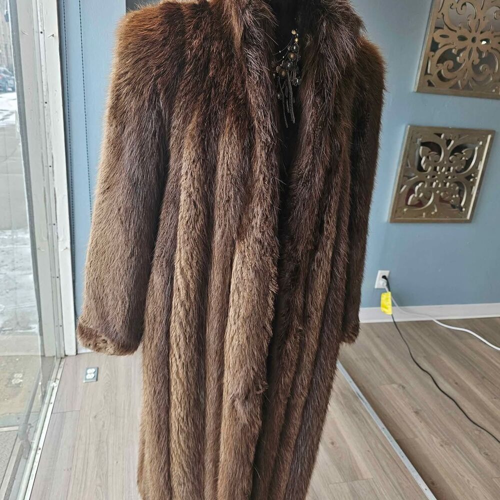 Evans Full Length Beaver Fur Coat M - Picture 4 of 10